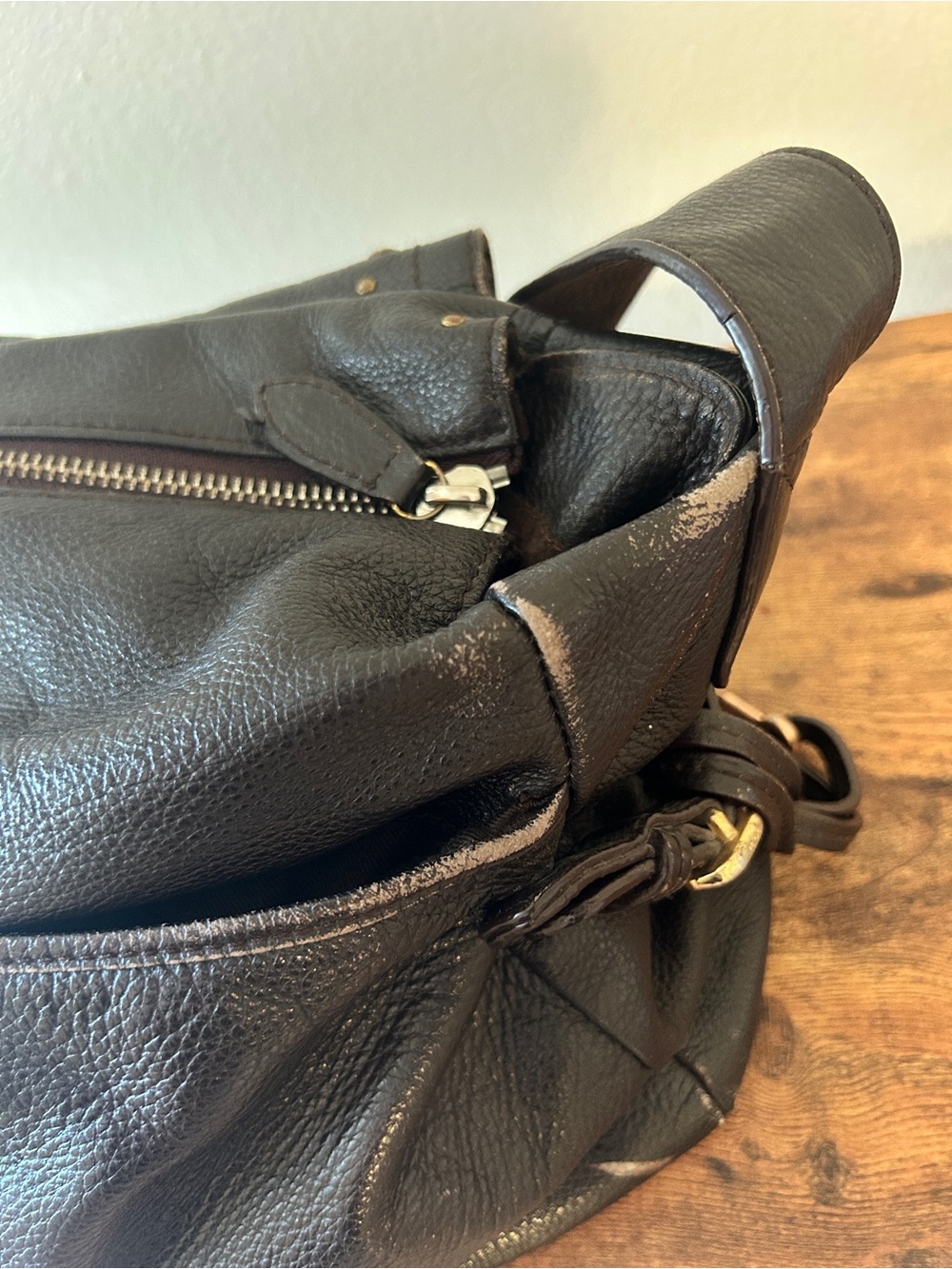 2007 Chloe Brown Leather Hobo Bag with Gold Chain/ Lock and Key Accent - Picture 4 of 8